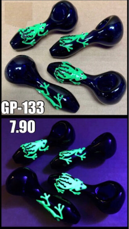4" Glass Glow-in-the-Dark Frog Hand Pipe [HP-G-133]