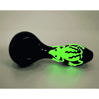 4" Glass Glow-in-the-Dark Frog Hand Pipe [HP-G-133]