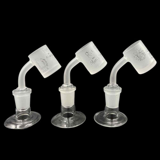 25mm Flat Top Quartz Banger w/ Sandblasted Crazy Guys Design - 14M 45° or 90° [QB-GUYS-2]