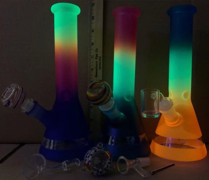 10" Beaker w/ Matte UV Reflective Rainbow Design & Upgraded Accessory Pack [WP-G-161]